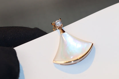 [Luna Brilliance]DREAM NECKLACE WHITE MOP PINK GOLD 1 DIAMOND