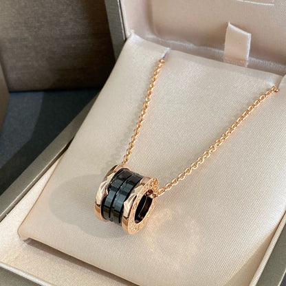 [Luna Brilliance]ZERO 1 BLACK CERAMIC PINK GOLD NECKLACE