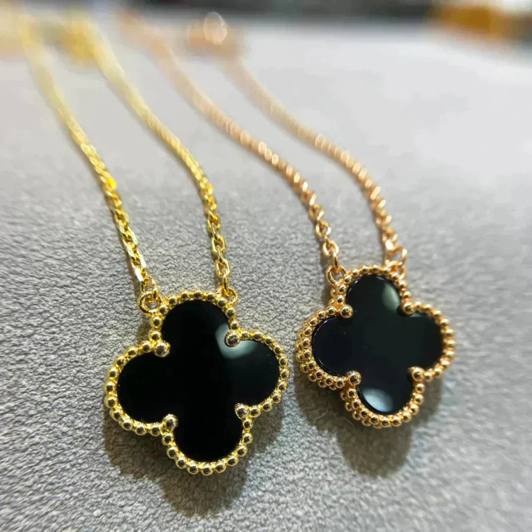 [Lunabriance]CLOVER 15MM BLACK ONYX SINGLE FLOWER NECKLACE