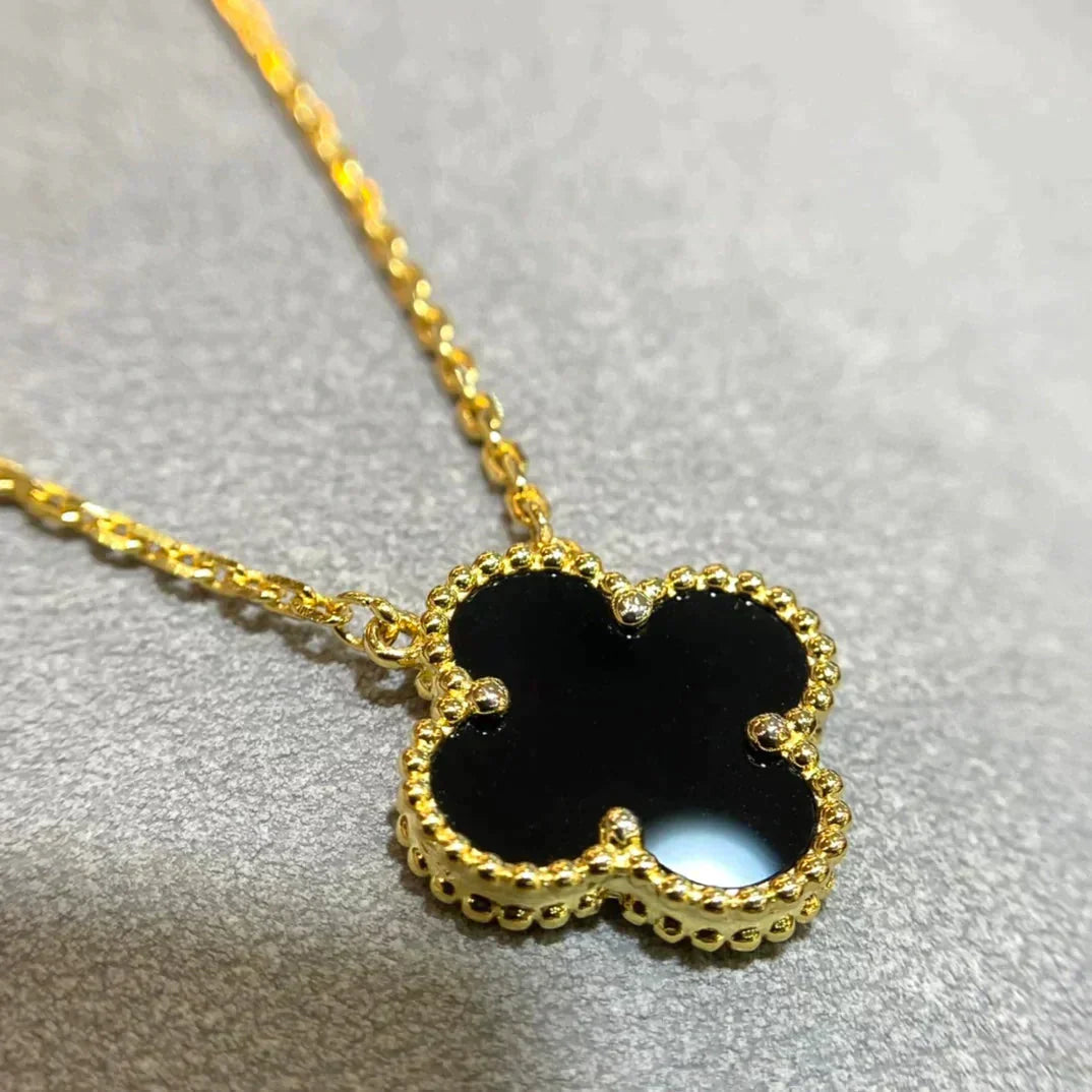 [Lunabriance]CLOVER 15MM BLACK ONYX SINGLE FLOWER NECKLACE