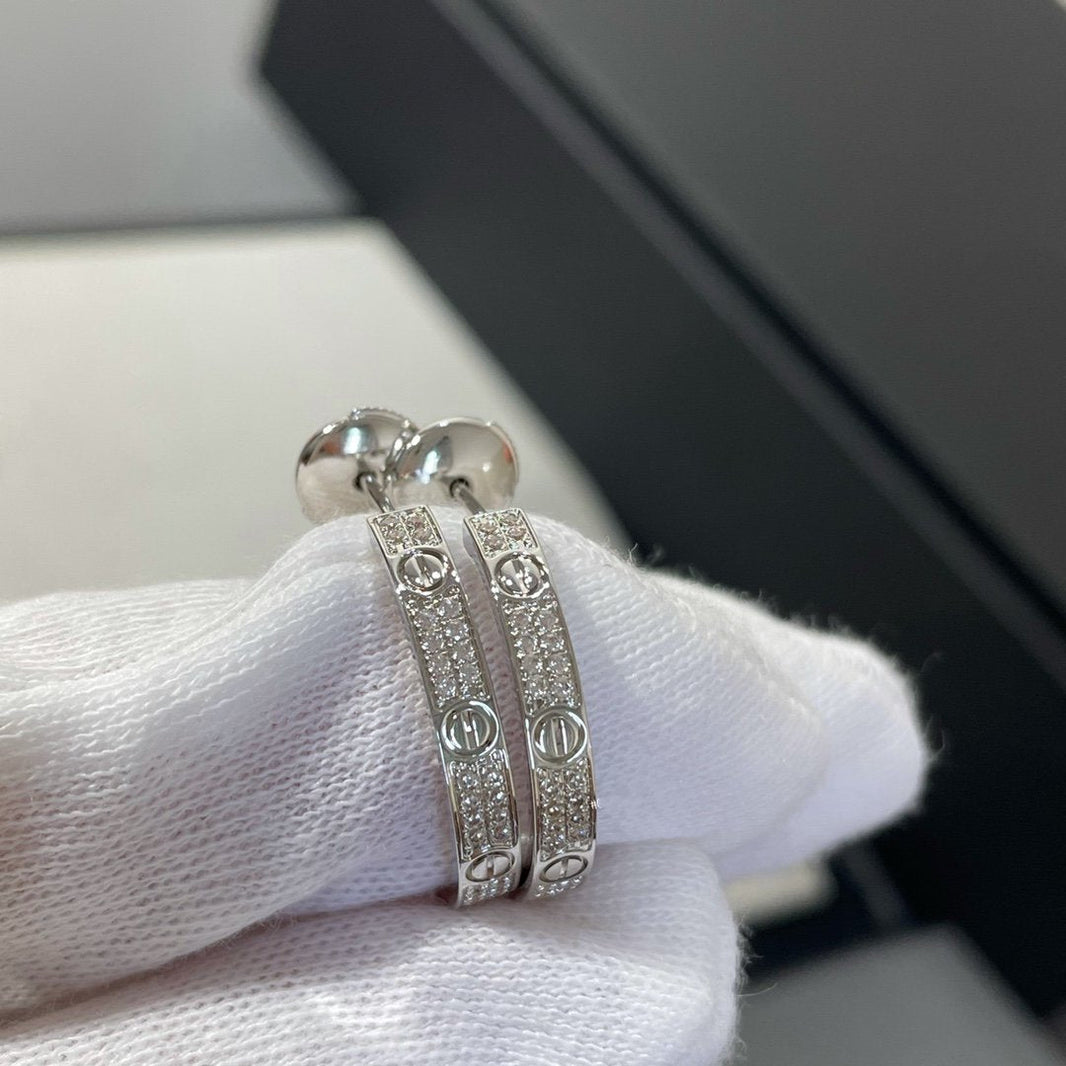 [Luna Brilliance]LOVE DIAMOND SILVER HOOP EARRINGS