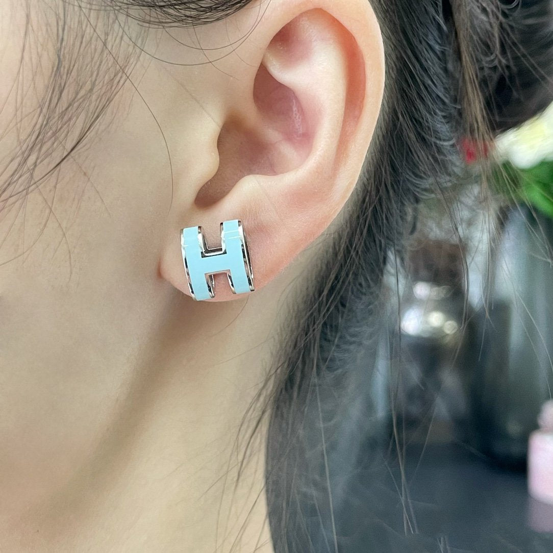 [Lunabriance]POP H SKY BLUE STUD EARRINGS