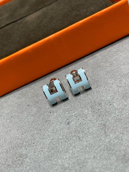 [Lunabriance]POP H SKY BLUE STUD EARRINGS