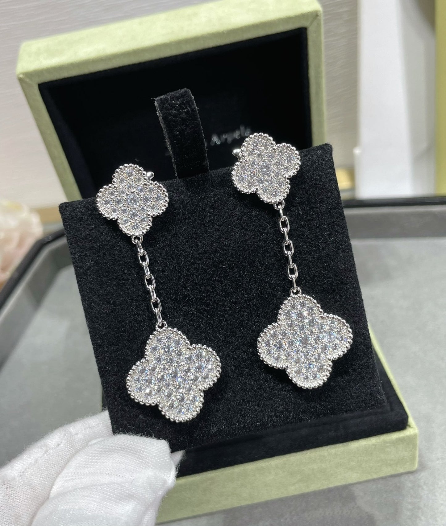 [Lunabriance]CLOVER 2 MOTIFS DIAMOND PAVED SILVER EARRINGS