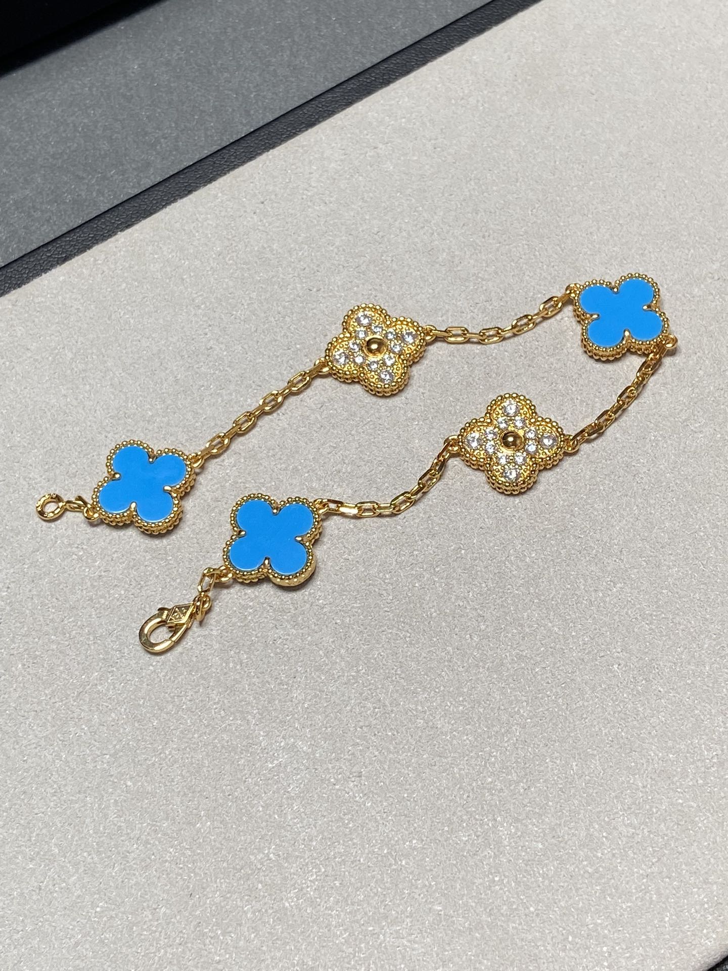 [Lunabriance]CLOVER 5 MOTIF BLUE CHALCEDONY DIAMOND GOLD BRACELET
