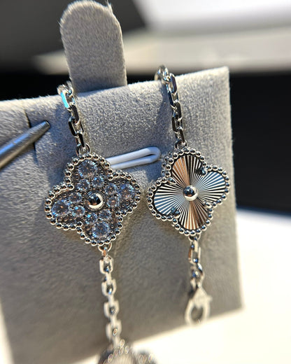 [Luna Brilliance]CLOVER 5 MOTIF LASER BRACELET COLLECTION