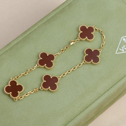 [Luna Brilliance] CLOVER 5 MOTIF RED CORNELIAN BRACELET COLLECTION