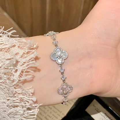 [Luna Brilliance]CLOVER 5 MOTIF PINK BLUE RED WHITE BRACELET