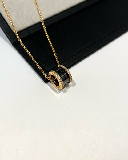 [Luna Brilliance]ZERO 1 BLACK CERAMIC DIAMOND PINK GOLD NECKLACE